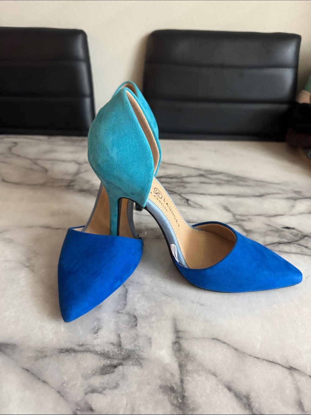 Chinese Laundry Blue Turquoise Pointed Toe Heels Size 7